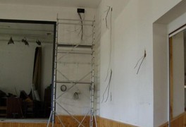 Rekonstrukce elektroinstalace Kulturního domu v Pusté Kamenici na fotografiích - foto č. 4
