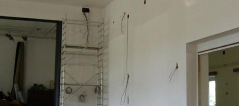 Rekonstrukce elektroinstalace Kulturního domu v Pusté Kamenici na fotografiích