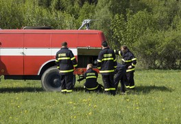 Námětové cvičení hasičů - foto č. 17