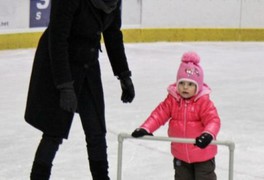 Vánoční veřejné bruslení pro děti, rodiče a prarodiče - foto č. 20