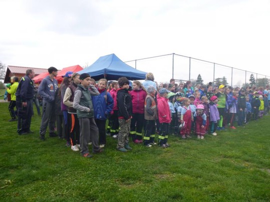 Přípravka na hasičské soutěži v Pomezí