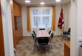 Rekonstrukce vnitřních prostor obecního úřadu - foto č. 1
