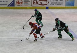 Přátelský zápas Pustá Kamenice - Stará garda Betlém Polička 7:4 - foto č. 7