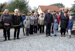 Slavnostní odhalení pamětní desky k uctění památky 25 pustokamenických občanů, kteří položili život v I. světové válce - foto č. 3