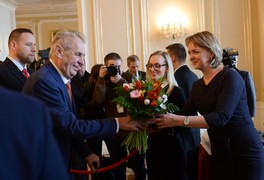 Vítězové soutěže Vesnice roku 2018 byli přijati u prezidenta republiky Miloše Zemana - foto č. 15