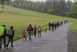 Výlet rodičů a prarodičů s dětmi na Březiny - foto č. 11