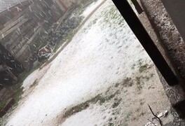 Pustou Kamenicí se prohnalo krupobití - foto č. 32