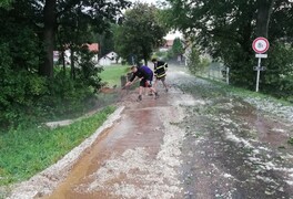 Pustou Kamenicí se prohnalo krupobití - foto č. 49