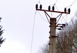 Fotografie z dnešní opravy elektrického vedení - foto č. 2