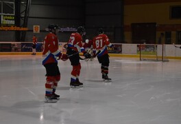 Naši hokejisté ve finále AHL Polička prohráli s Jedlovou 2:3 po prodloužení a obsadili konečné 2. místo - foto č. 22