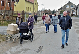 Vynesení zimy ze vsi a přivítání jara - foto č. 2