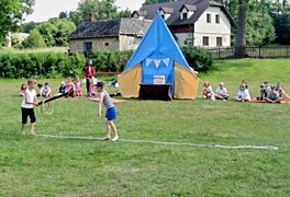 Cirkusové vystoupení dětí ZŠ Pustá Kamenice - foto č. 27