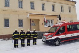 Uctění památky obětí střelby na FF UK - foto č. 1