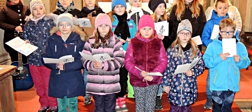 Vánoční koncert ZŠ a MŠ - OD ADVENTU PO TŘI KRÁLE