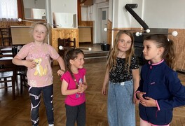 Mažoretky Hvězdy a Hvězdičky nezahálí ani v červnu - foto č. 5