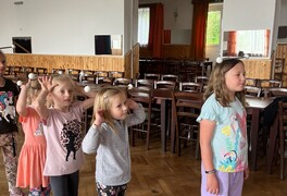 Mažoretky Hvězdy a Hvězdičky nezahálí ani v červnu - foto č. 6