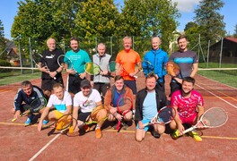 Tenisový turnaj ve čtyřhře 2025 - foto č. 3