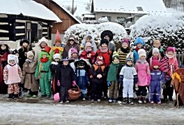 Masopustní průvod dětí ZŠ a MŠ Pustá Kamenice 2026 - foto č. 17