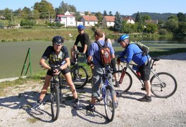 Cykloturistický zájezd - Podbrdsko 2011 - foto č. 5