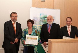 Zlatý ERB 2012 - naši obci patří 2. místo v kategorii NEJLEPŠÍ ELEKTRONICKÁ SLUŽBA - foto č. 13
