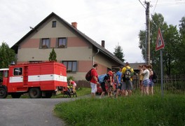 Turistický výlet pro děti a rodiče - Březiny 2012 - foto č. 3