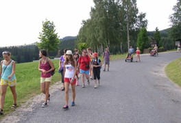 Turistický výlet pro děti a rodiče - Březiny 2012 - foto č. 32