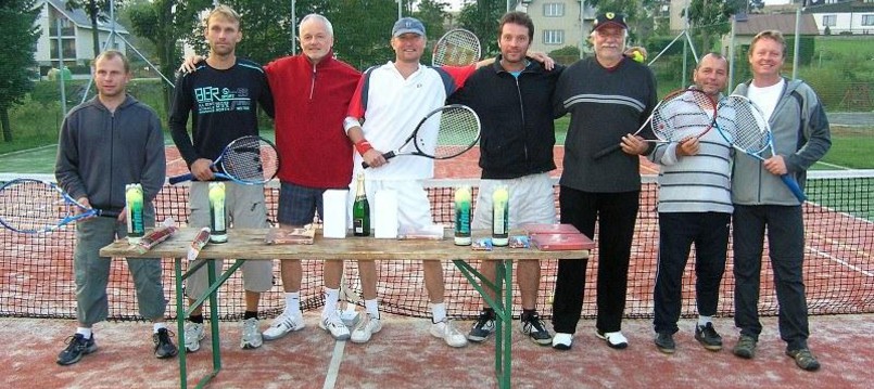 Tenisový turnaj ve čtyřhře 2012
