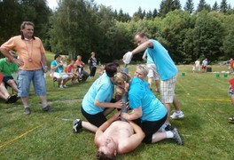 Vesnické hry dospělých 2013 Březiny - foto č. 13