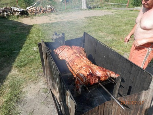 Pouťové posezení na hřišti - 2013