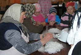 Poklady z půdy, aneb domácnost a hospodářství našich pra prababiček - výstava KLUBU SENIOREK - foto č. 33